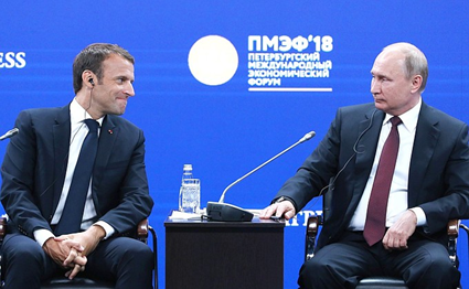 DiscussionentreMacronetPoutineSaintPtersbourglorsduforuminternationalSPIEF2018